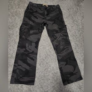 Grey camo Wrangler cargo pants